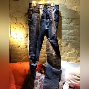 VINTAGE READ*** Deep Navy  Jeans
